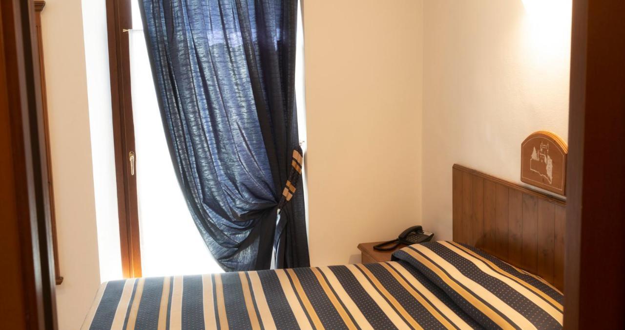 Hotel Residence Chateau Saint-Pierre Esterno foto