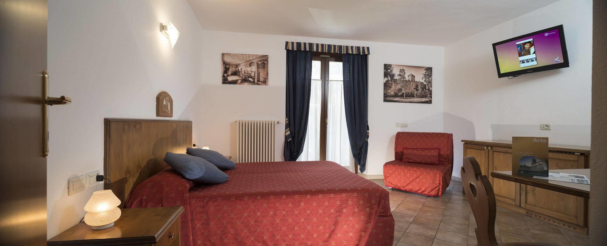 Hotel Residence Chateau Saint-Pierre Esterno foto