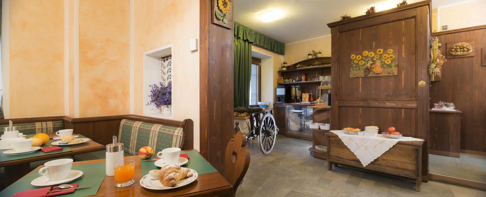 Hotel Residence Chateau Saint-Pierre Esterno foto